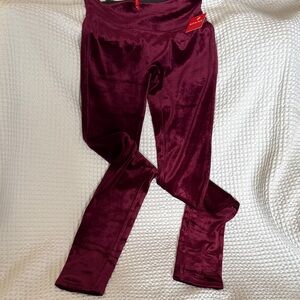 NWT SPANX Velvet Legging Rich Burgundy Red Medium High Waist Rise Fitted Tight